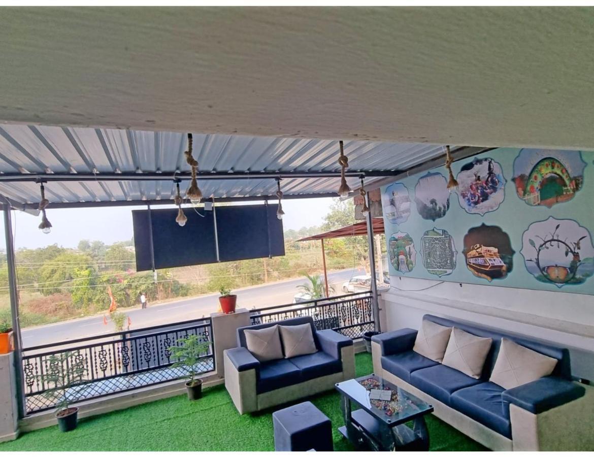 Hari Homestay, Garudeshwar ภายนอก รูปภาพ